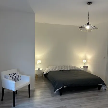 Grand Loft Atypique * Lachambre